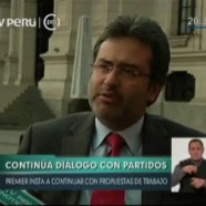 Continúa con el diálogo con partidos políticos