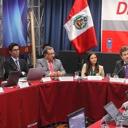 Jefe del Gabinete descartó injerencia política en programas sociales que desarrolla el Gobierno
