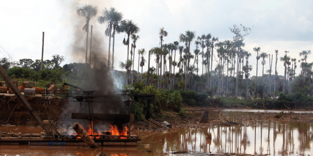 Gobierno continúa asestando duro golpe a la minería ilegal en Madre de Dios