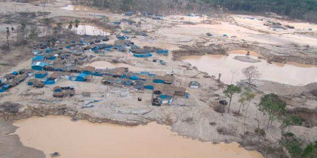 Presidencia del Consejo de Ministros supervisa gran operativo fluvial contra la minería ilegal en río Madre de Dios