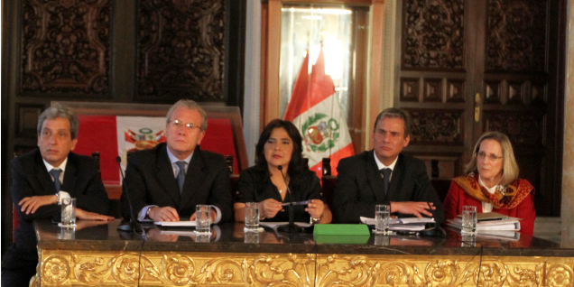 Ana Jara: “Gobierno peruano condena atentado contra semanario Charlie Hebdo y expresa su solidaridad al pueblo francés”