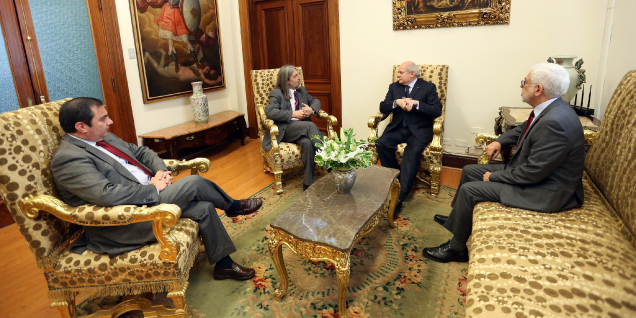 Pedro Cateriano se reunió con senador chileno Juan Pablo Letelier