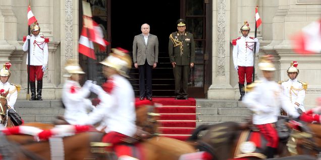 Jefe del Gabinete preside Cambio de Guardia Montada en Palacio de Gobierno