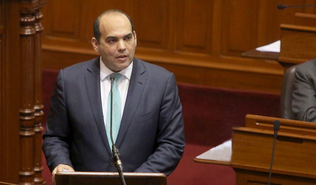 Premier: Más del 50% del presupuesto del 2017 está designado a mejorar servicios de agua, educación, salud, infraestructura y lucha contra la corrupción