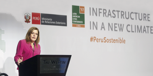 Mercedes Aráoz: Meta del Gobierno es brindar cobertura total en agua, saneamiento y electrificación al 2021