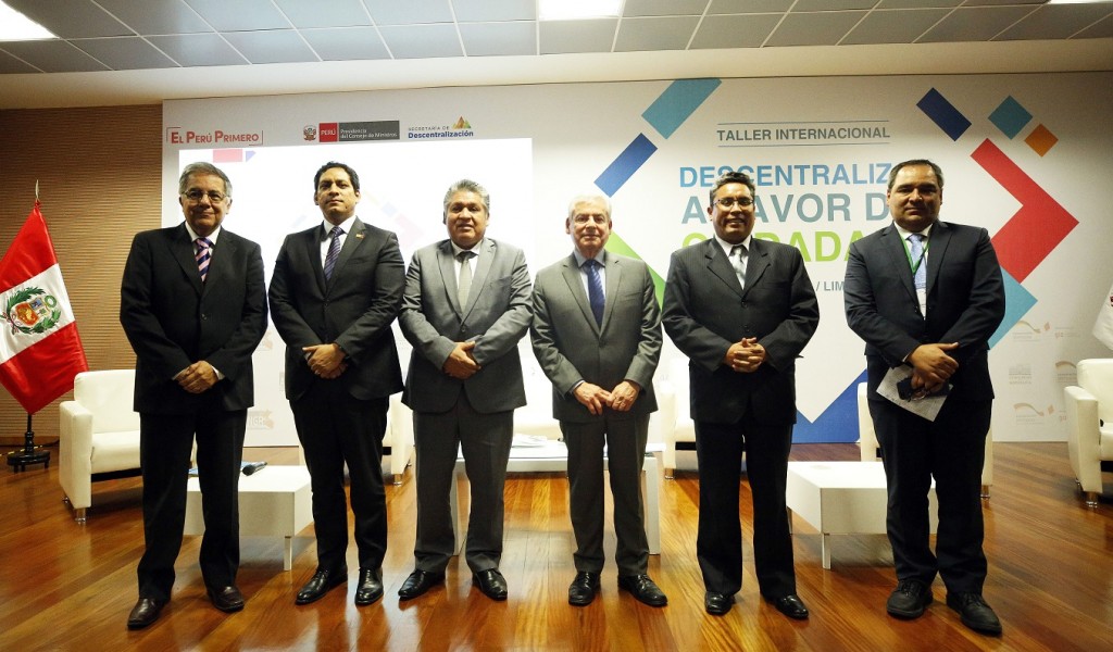 TALLER INTERNACIONAL DESCENTRALIZAR A FAVOR DEL CIUDADANO 1